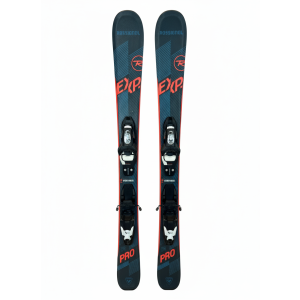Rossignol Experience Pro Skier auf weißem Hintergrund, Bindungen inklusive.